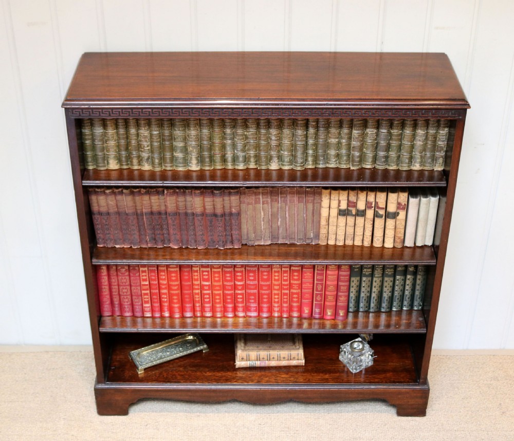 Mahogany Open Bookcase View V