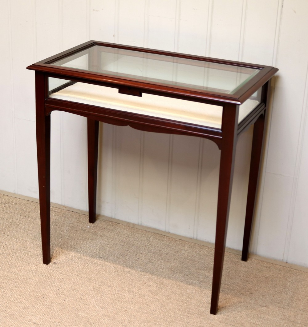 Edwardian Mahogany Bijouterie Table View IV