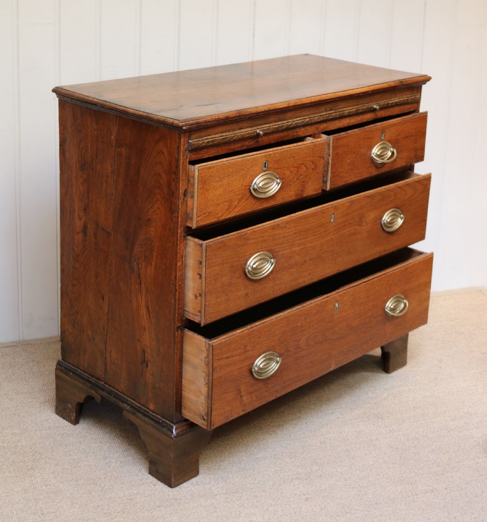 Georgian Oak Chest Of Drawers View VII