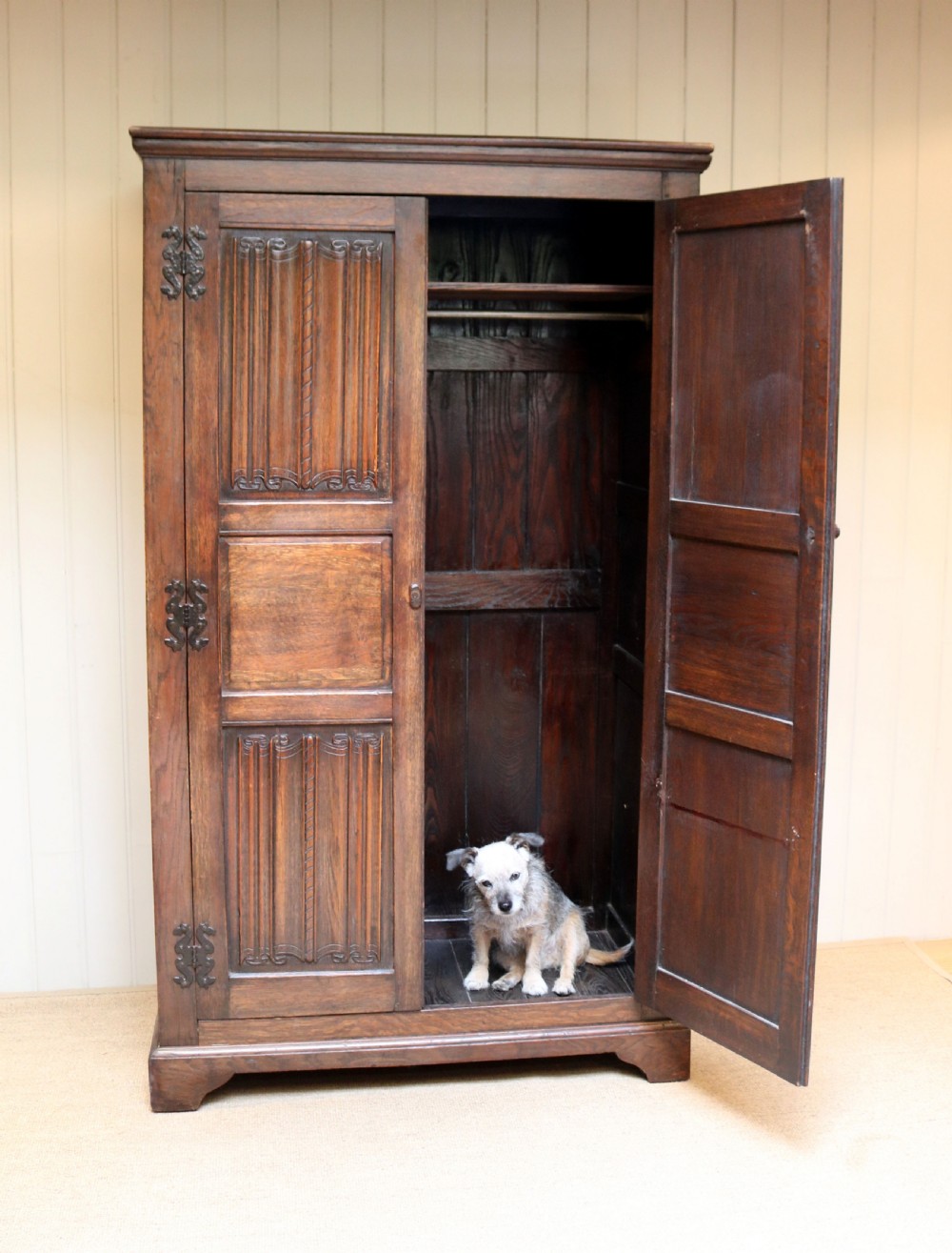 Oak Linenfold Wardrobe View III