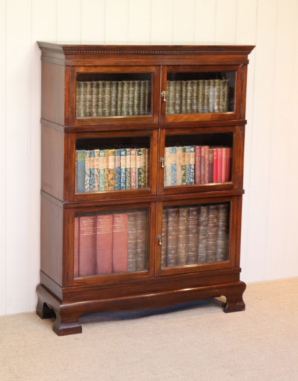 Mahogany Three Tier Bookcase