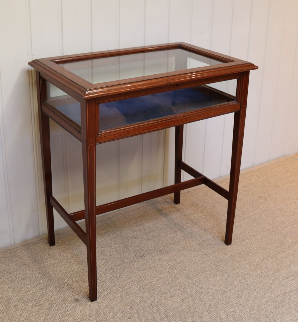 Mahogany Bijouterie Table View III