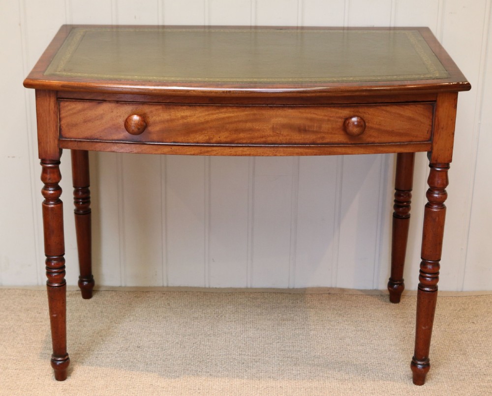 Mahogany Bow Front Desk