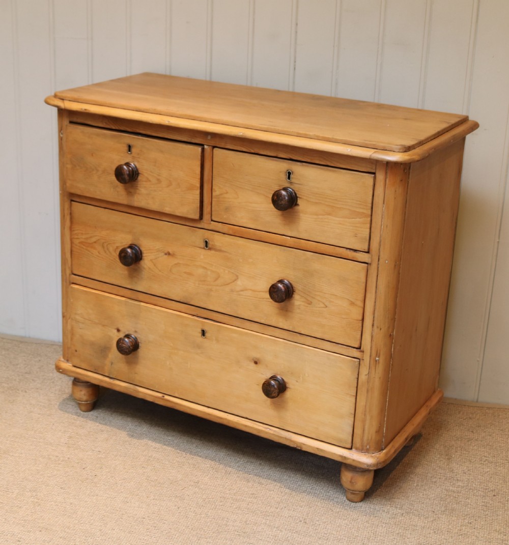 Late 19th Century Pine Chest Of Drawers View VIII