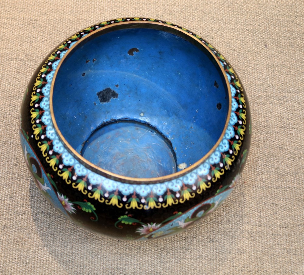 Late 19th Century Chinese Cloisonne Jardiniere View VIII