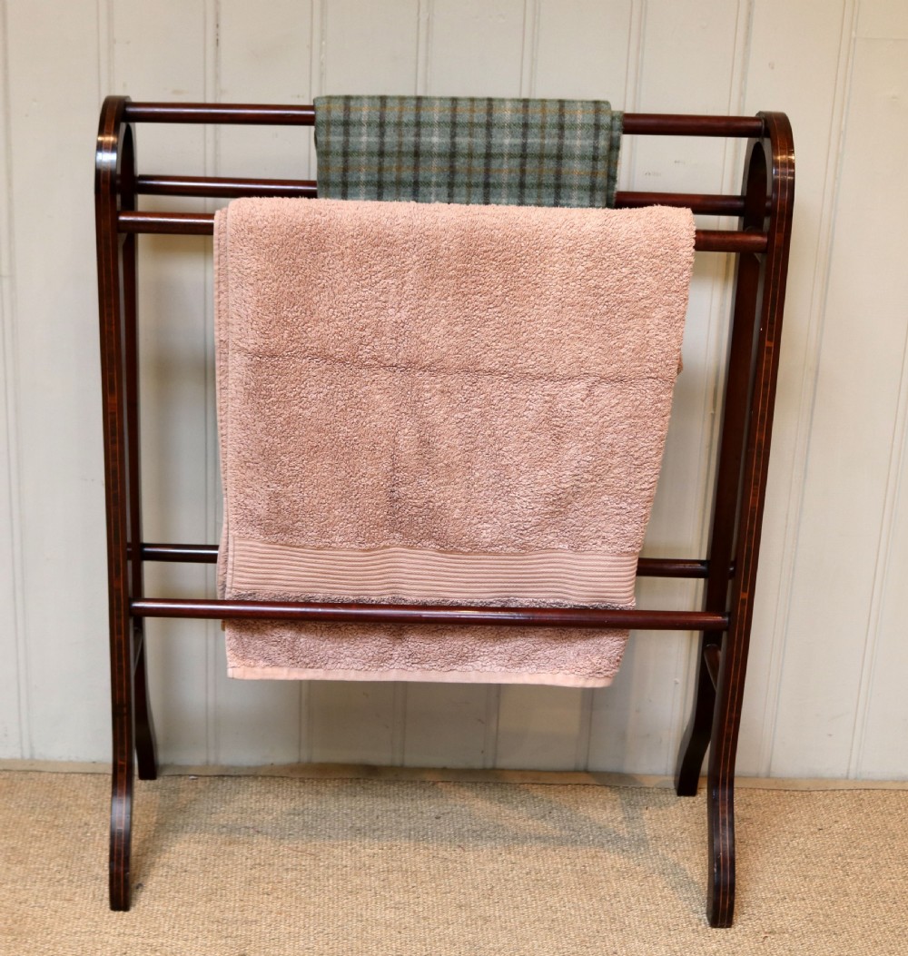 Mahogany Towel Rail View V