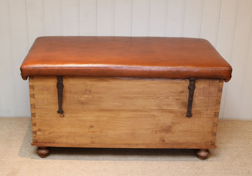 Victorian Pine Coffer With A leather Seat View VIII