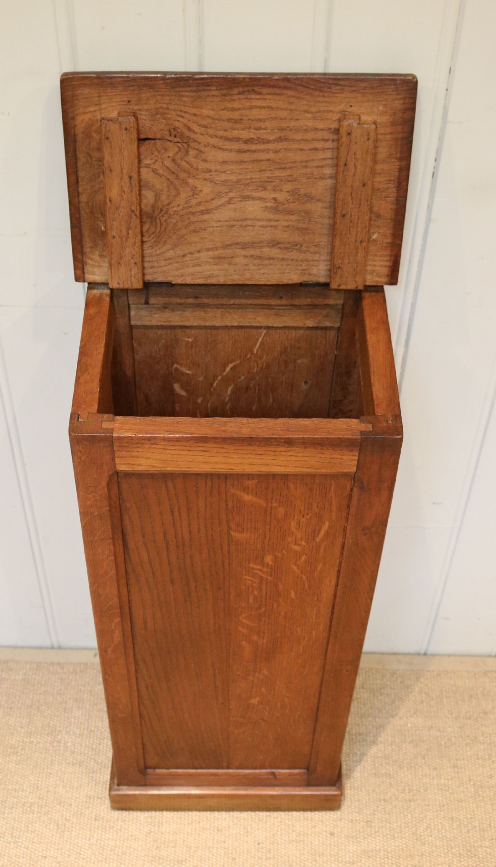 French Oak Baguette Box View V
