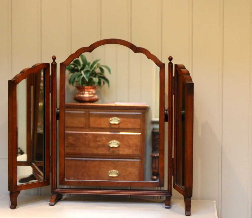 Walnut Trifold Dressing Table Mirror View II
