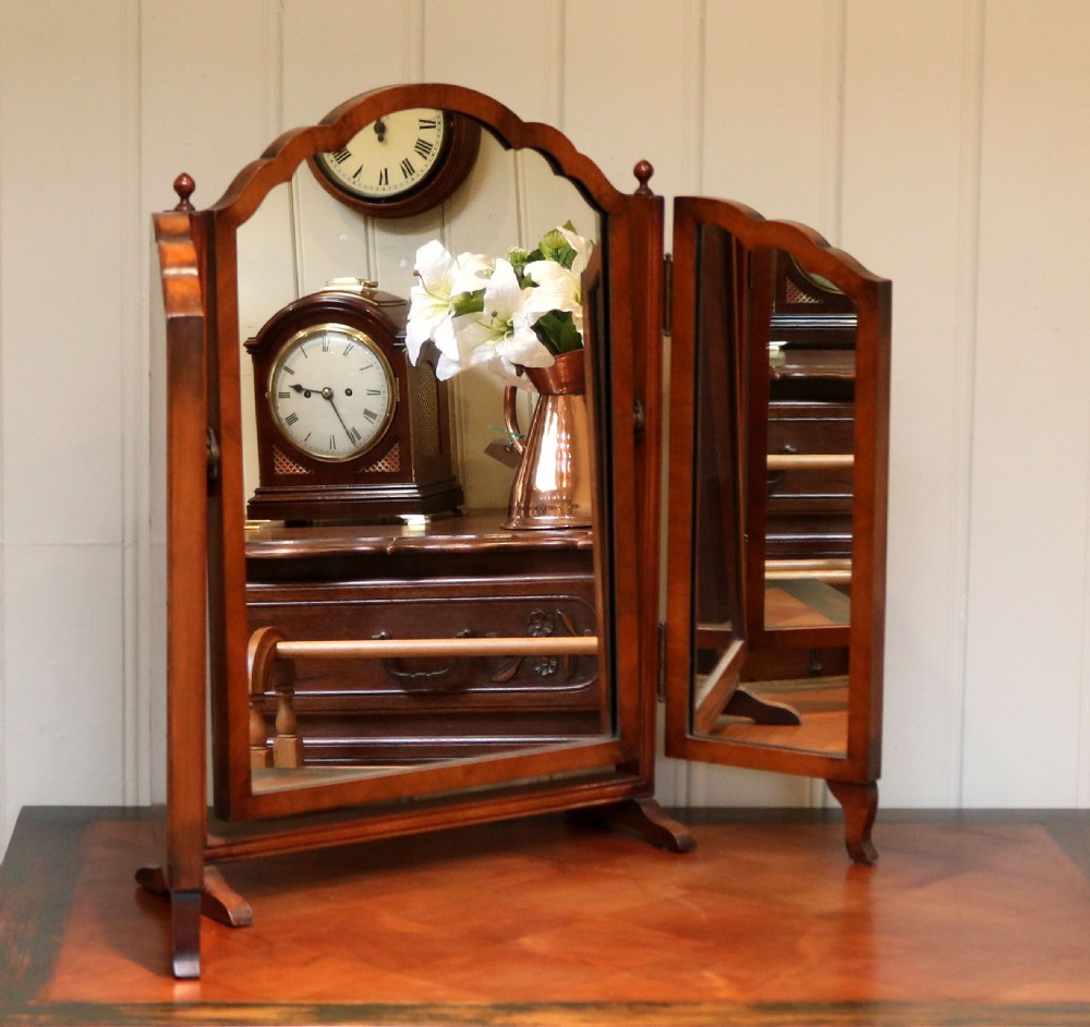 Walnut Trifold Dressing Table Mirror View VII