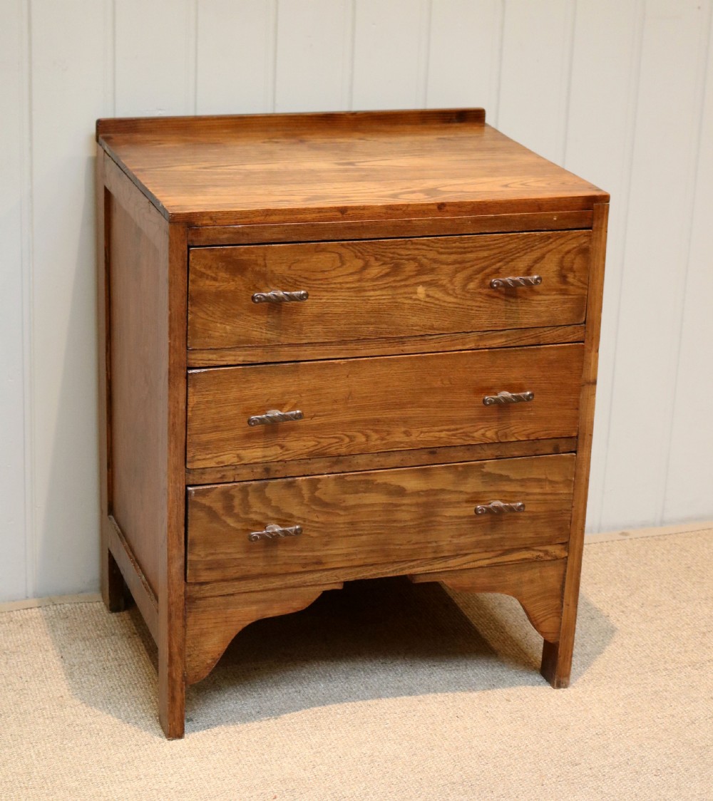 Small Oak Chest Of Drawers