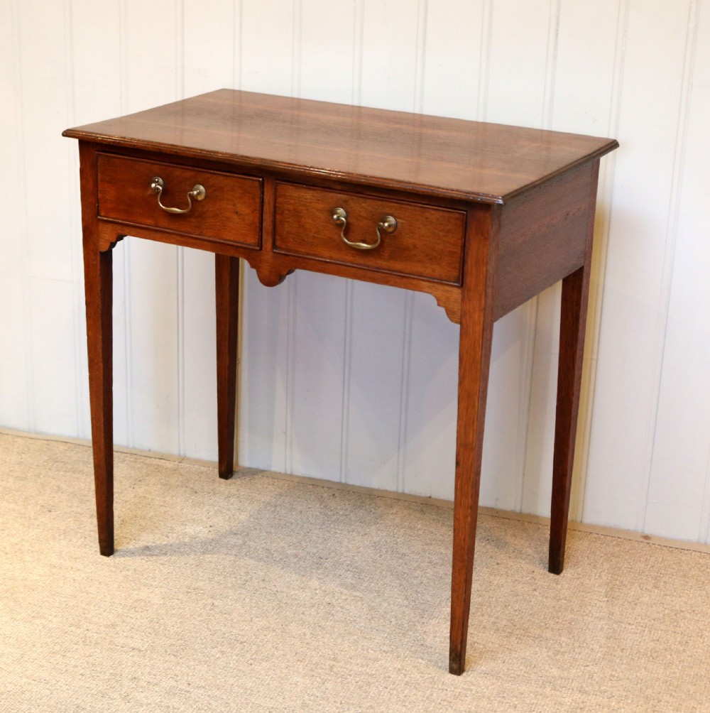 Early 19th Century Oak Side Table View VII