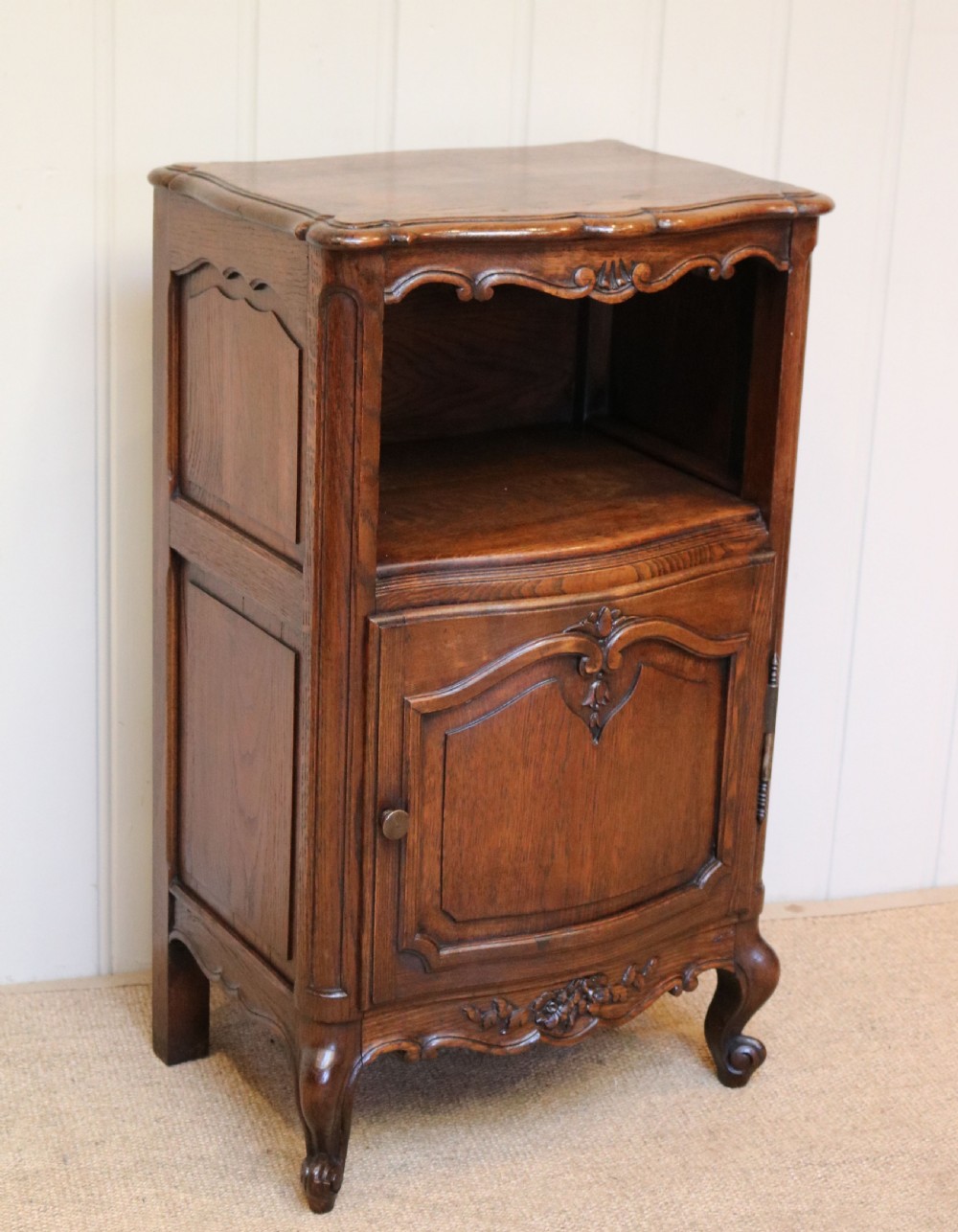 Small Oak Cabinet View V