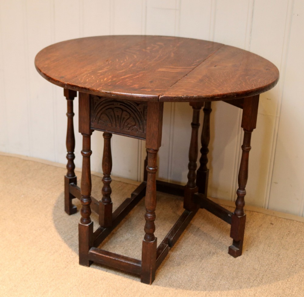 Small Oak Drop Leaf Table View V
