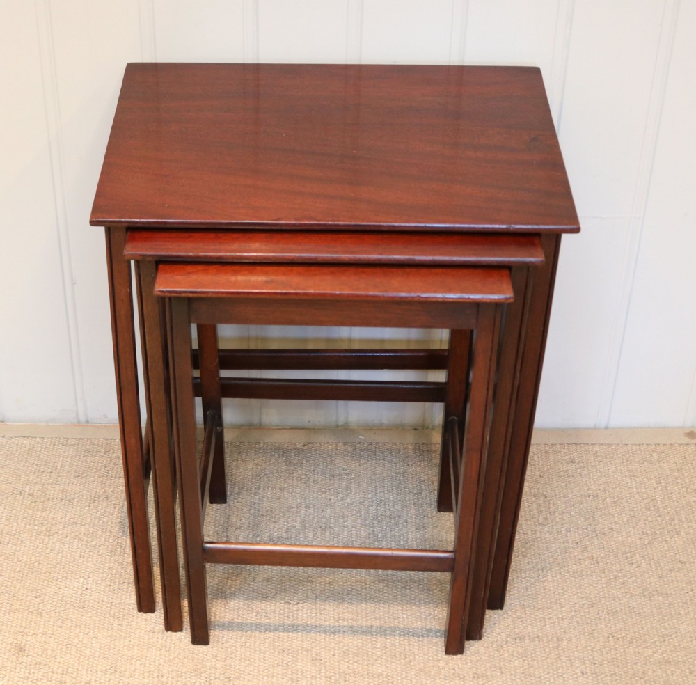 Mahogany Nest Of  3 Tables