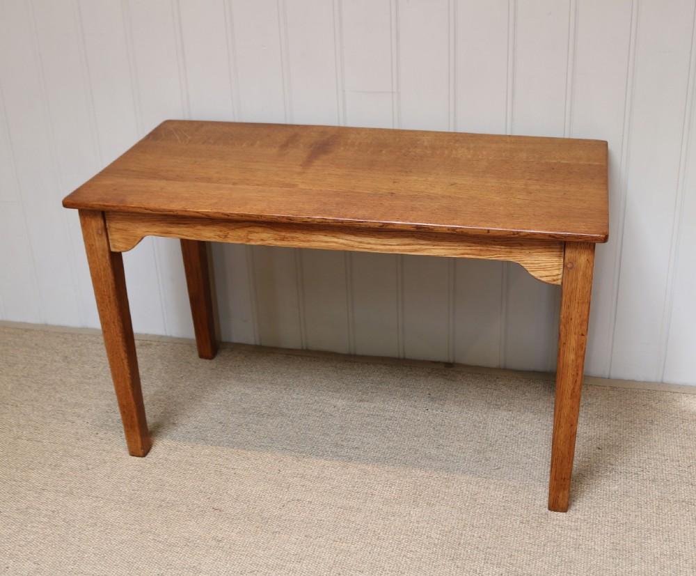 Low Oak Side Table View III