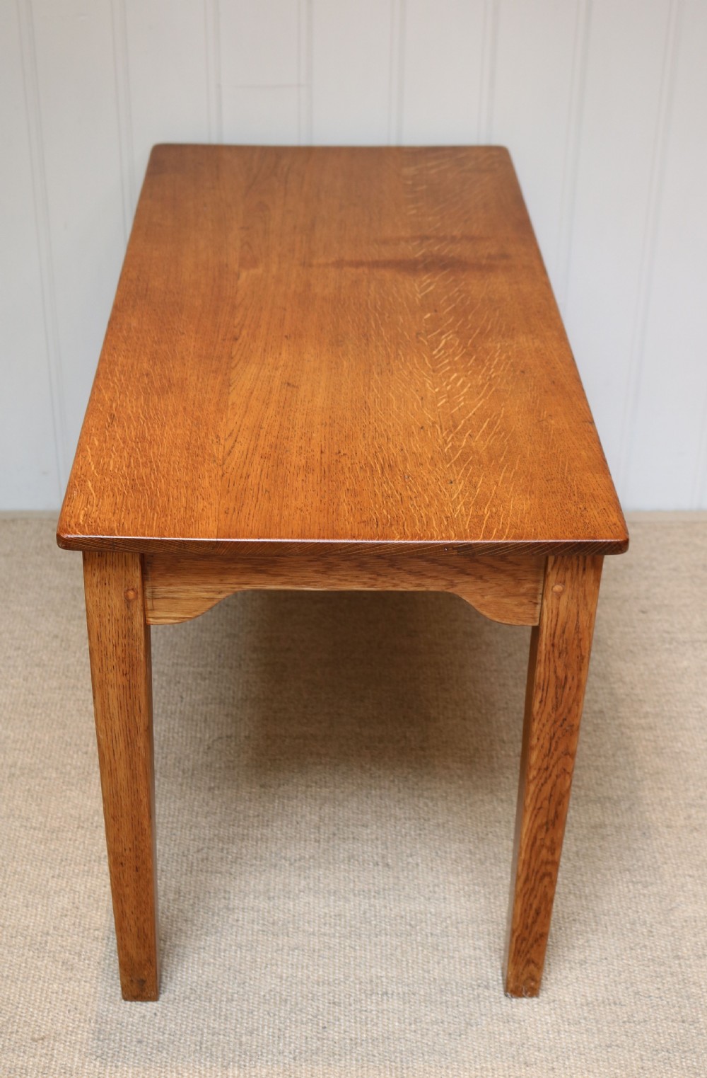 Low Oak Side Table View VI