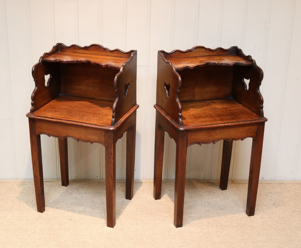 Pair of French Oak bedside Cabinets View V