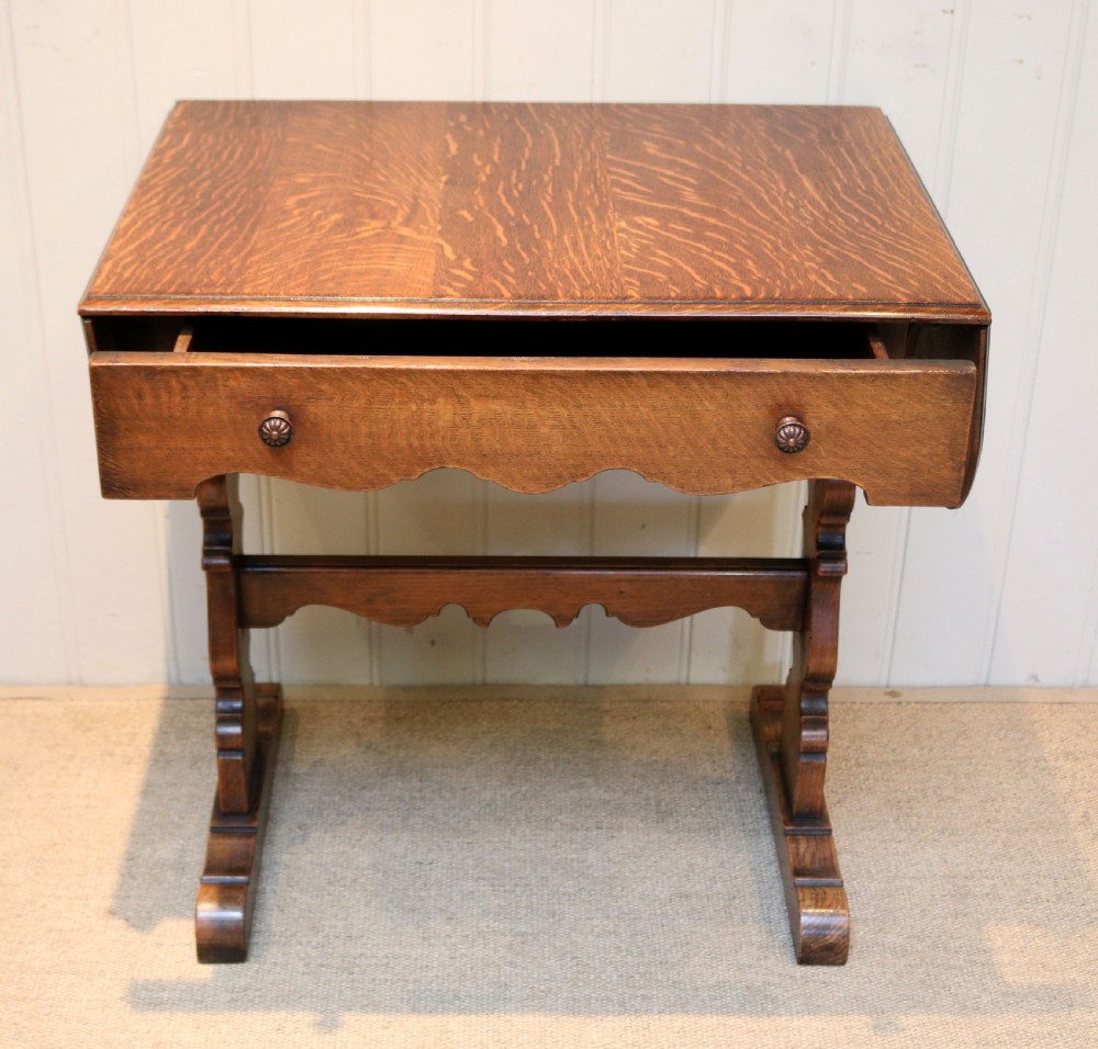Oak Side Table View VIII