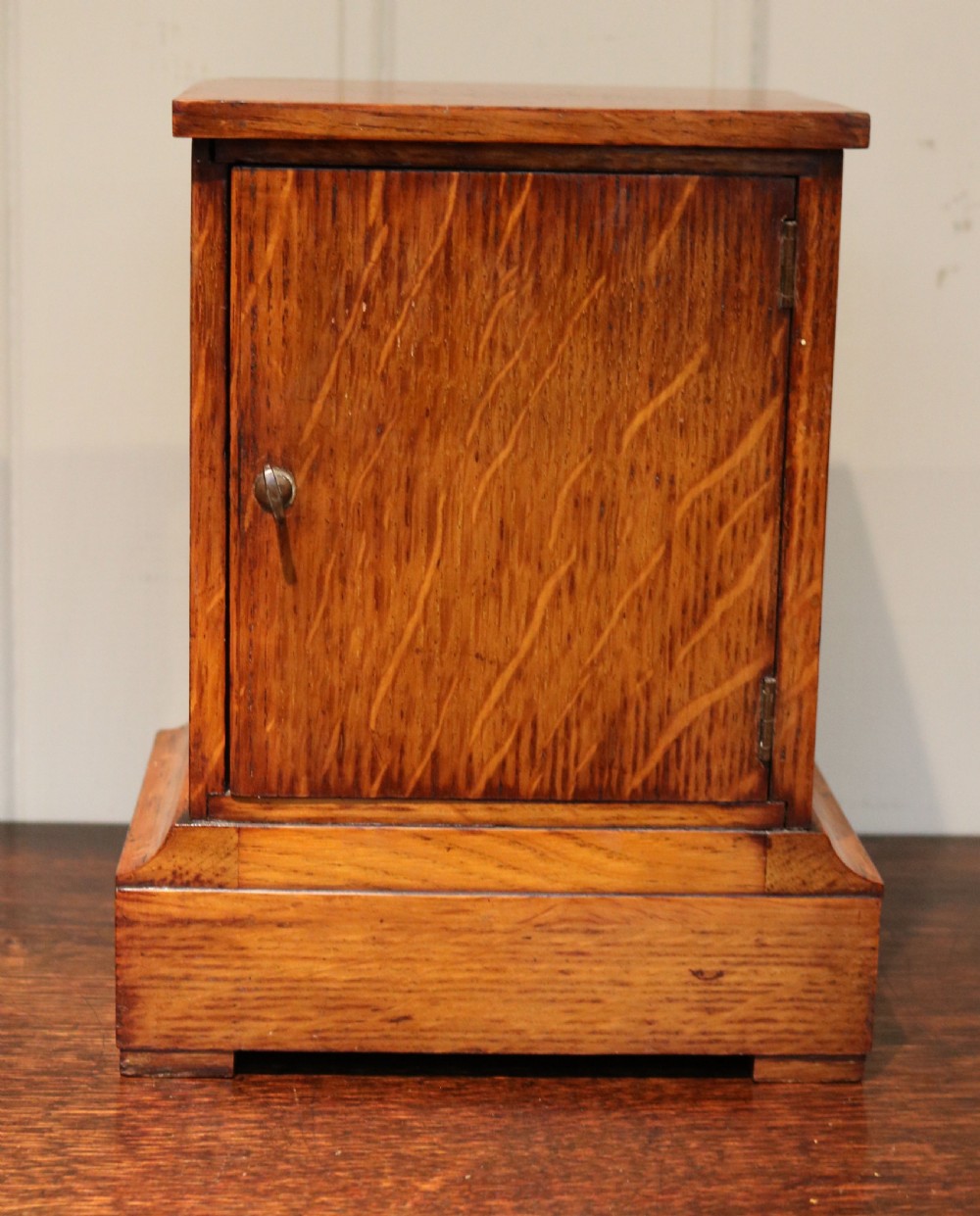 Golden Oak Mantel Clock By Queen Victoria's Clockmaker View IX