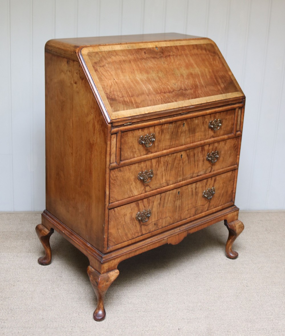 Walnut Bureau View VIII