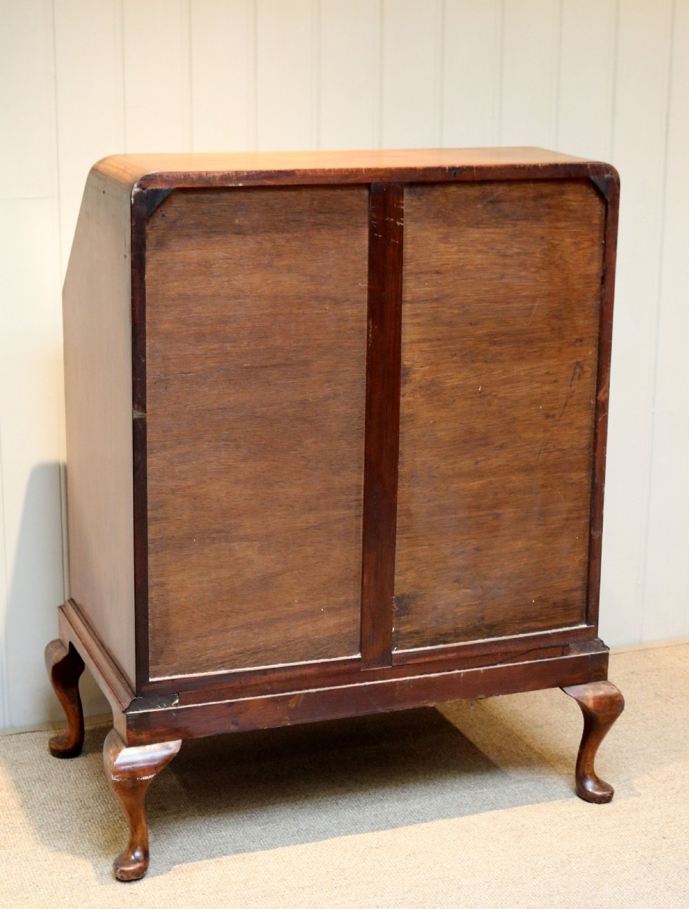 Walnut Bureau View IX
