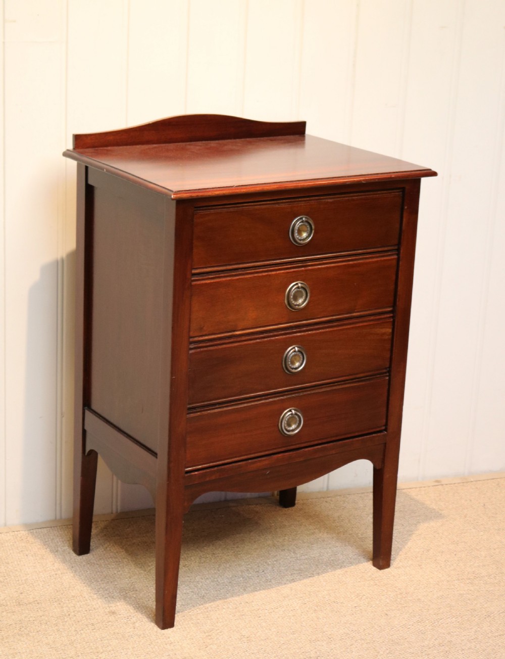 Edwardian Mahogany Chest Of Drawers View IV
