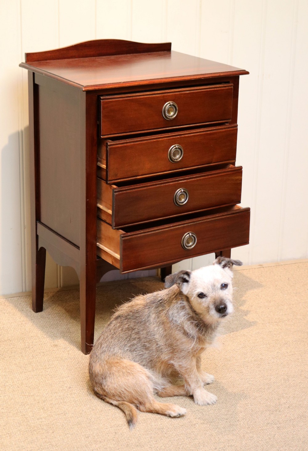 Edwardian Mahogany Chest Of Drawers View V