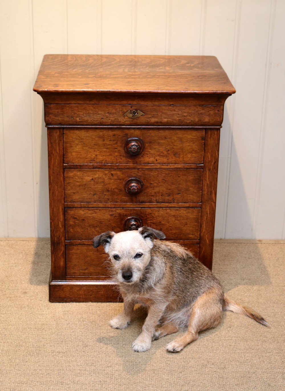 Small Proportioned Oak Chest Of Drawers View VI