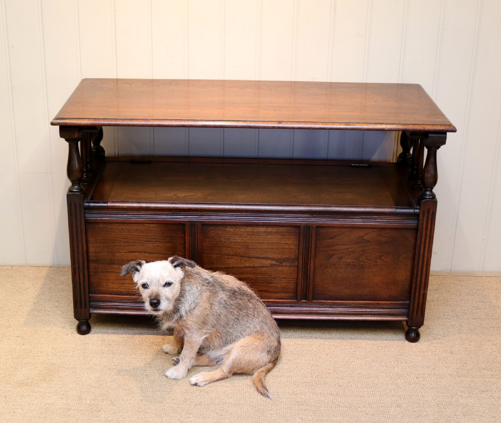 Oak Monks Bench View VII