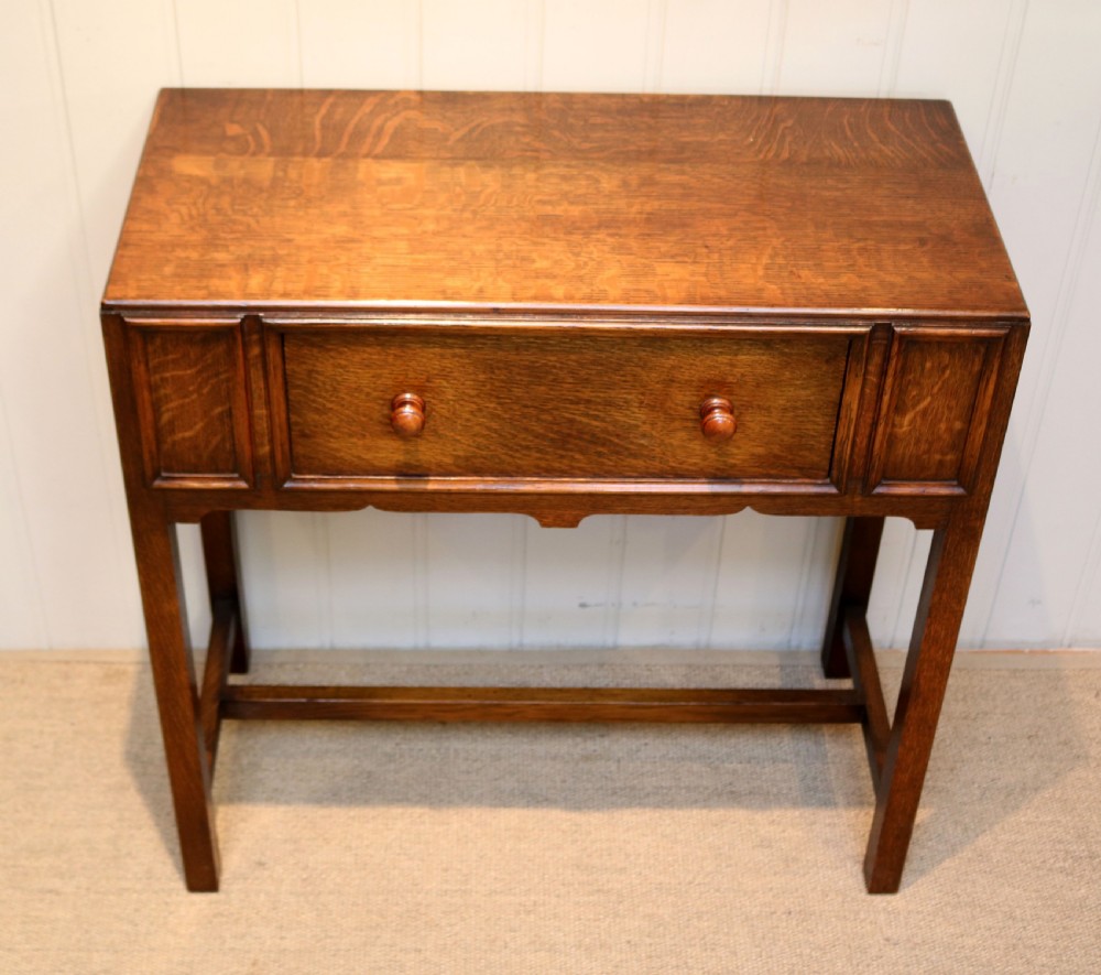 Oak Side Table View VII
