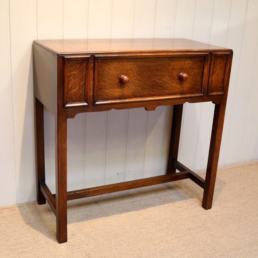 Oak Side Table View VIII