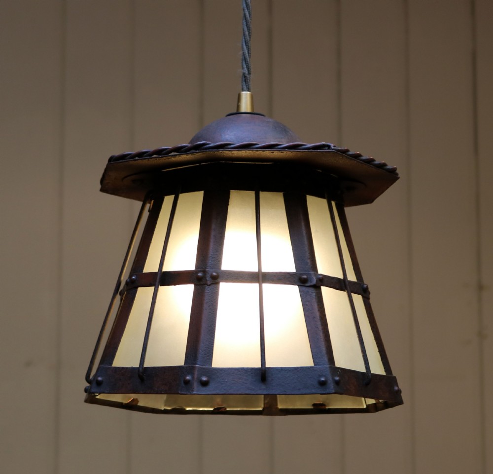 Arts And Crafts Hall Lantern
