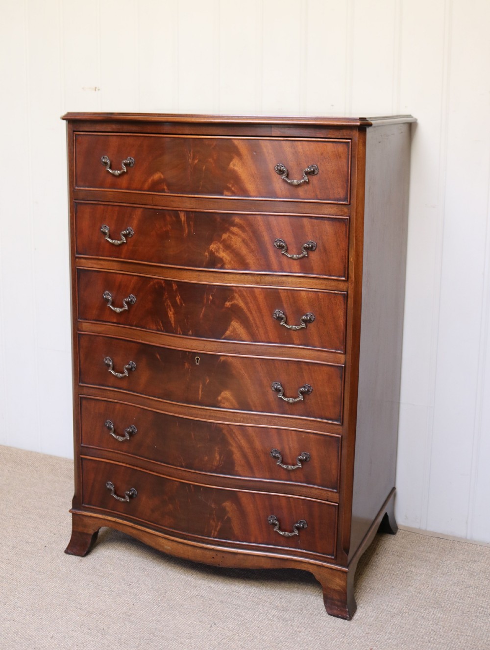 Mahogany Chest Of Drawers