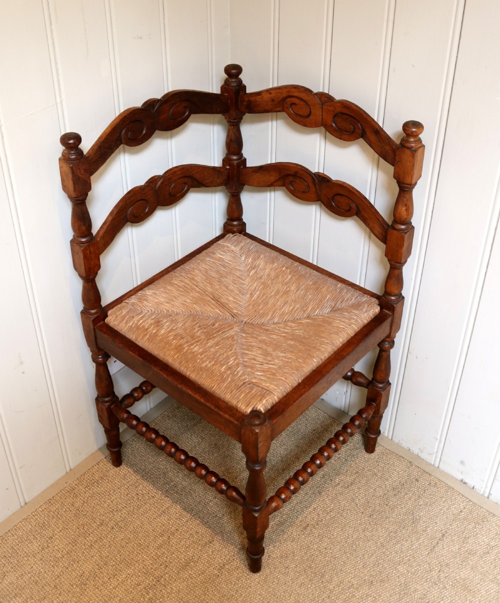 French Beech Corner Chair View III
