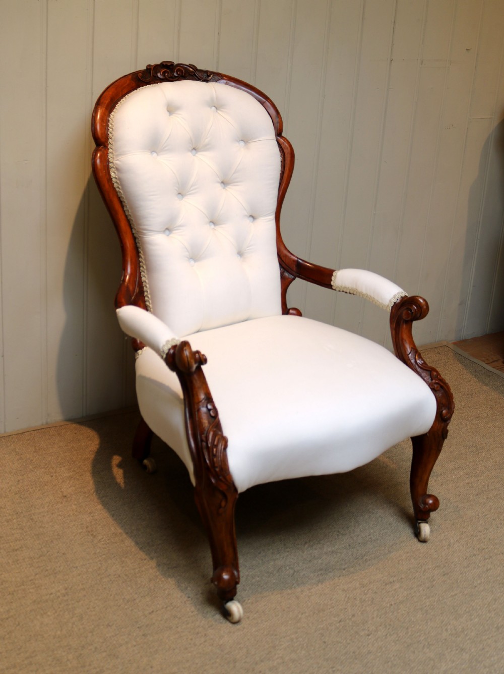 Victorian Button Back Walnut Chair