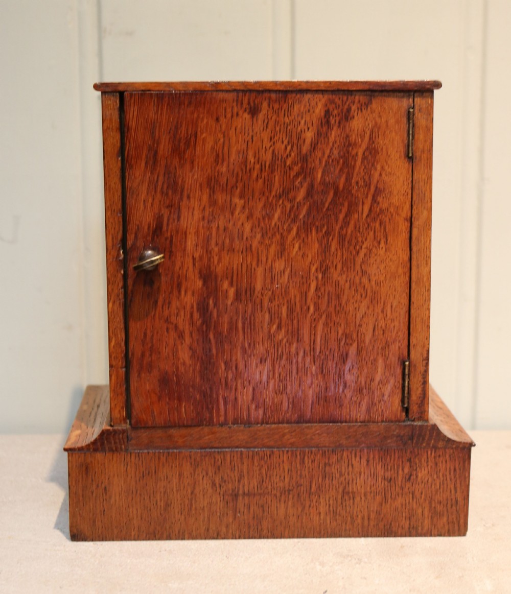 Golden Oak Mantel Clock View VIII