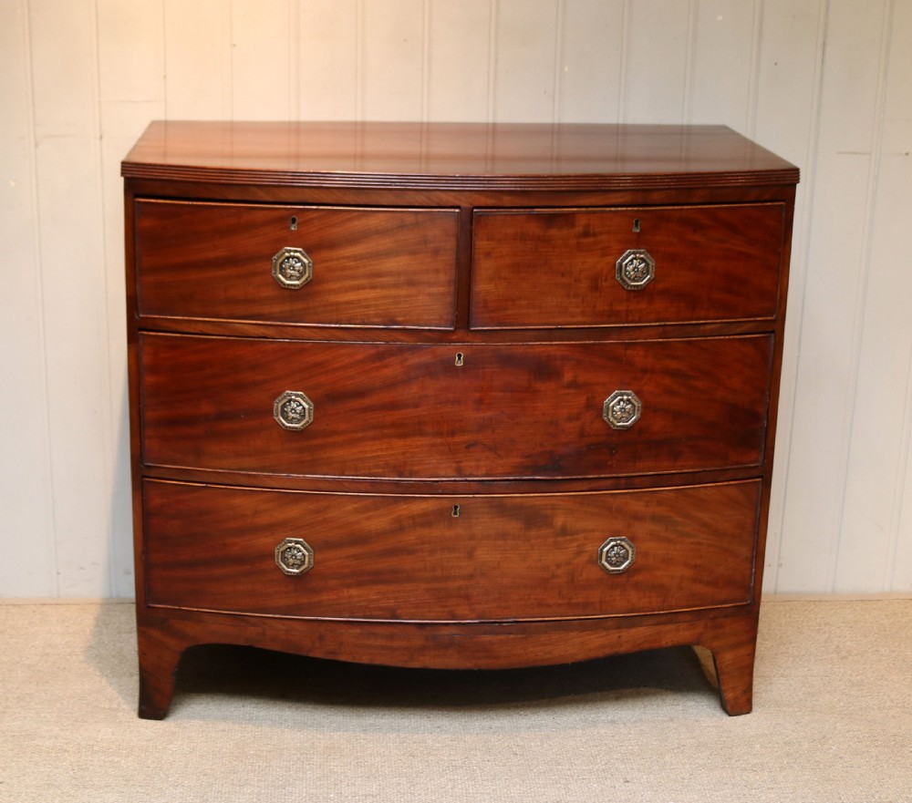Early 19th Century Mahogany Bow Front Chest Of Drawers