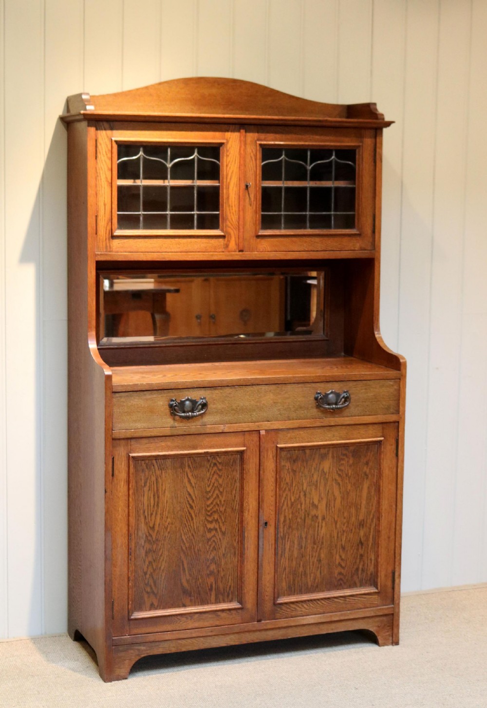 Small Proportioned Oak Dresser