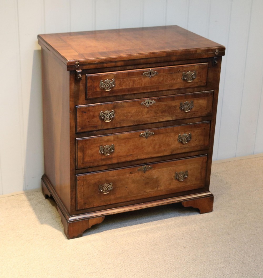 Small Proportioned Walnut Batchelors Chest