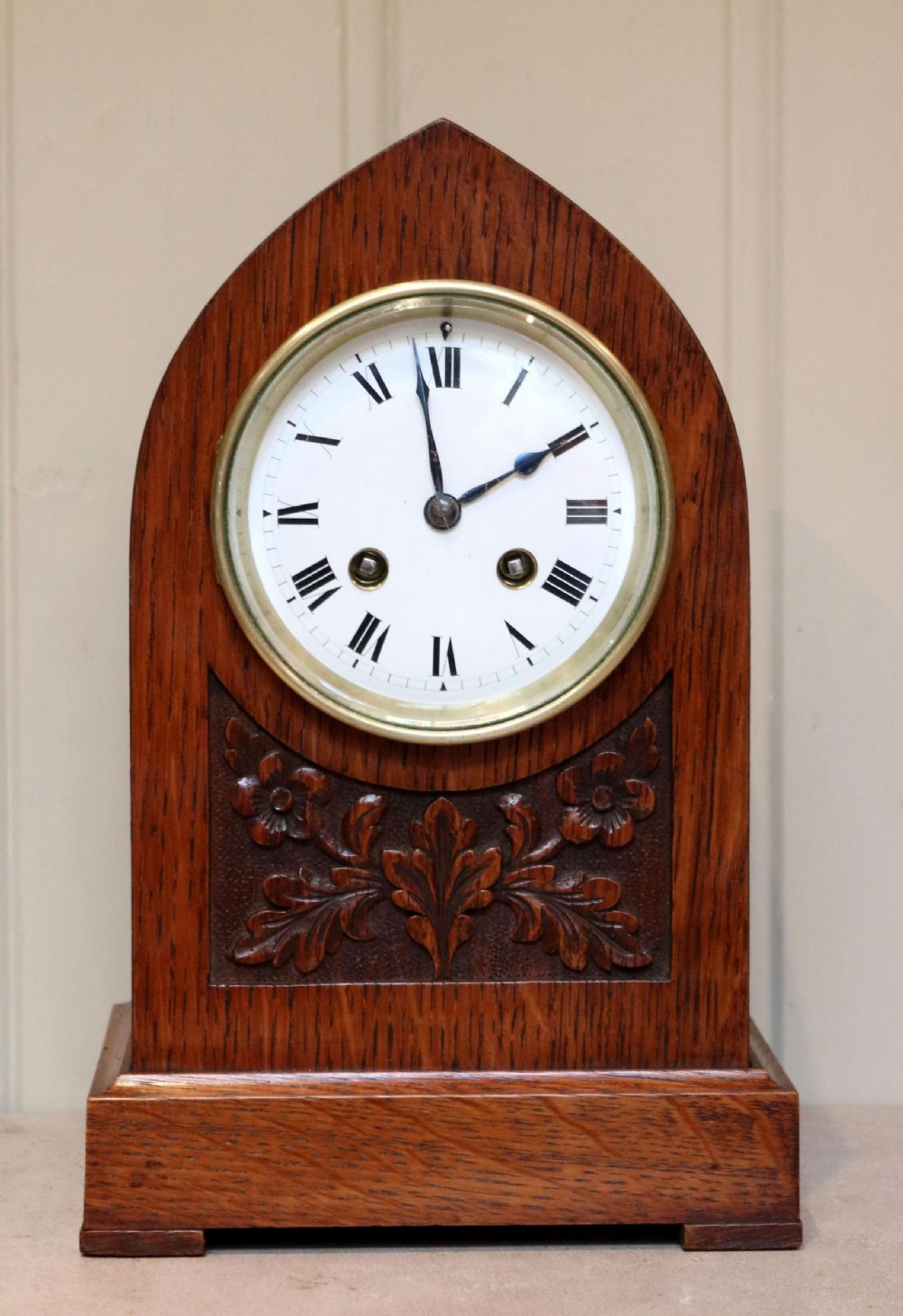 Solid Oak Lancet Top Mantel Clock