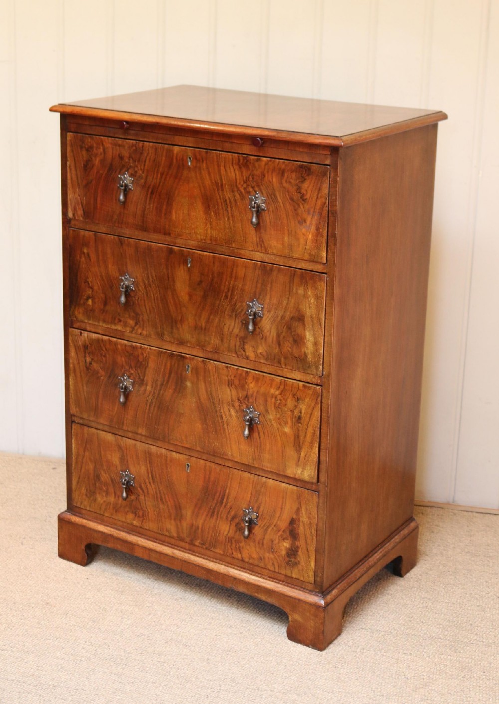 Edwardian Walnut Chest Of Drawers
