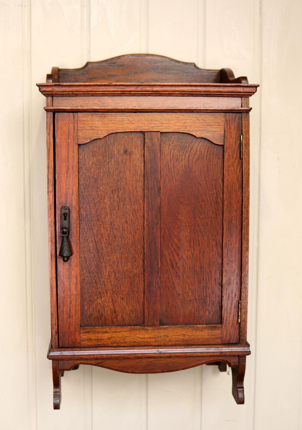 Oak Wall Cabinet