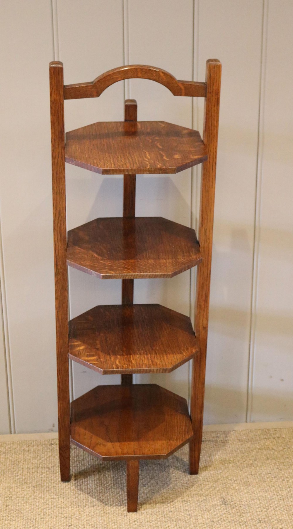 Oak Art Deco Cake Stand