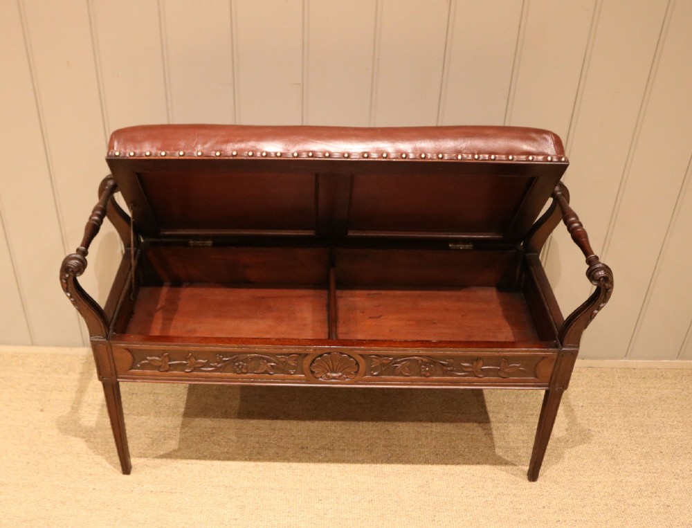 Mahogany Duet Stool View IV