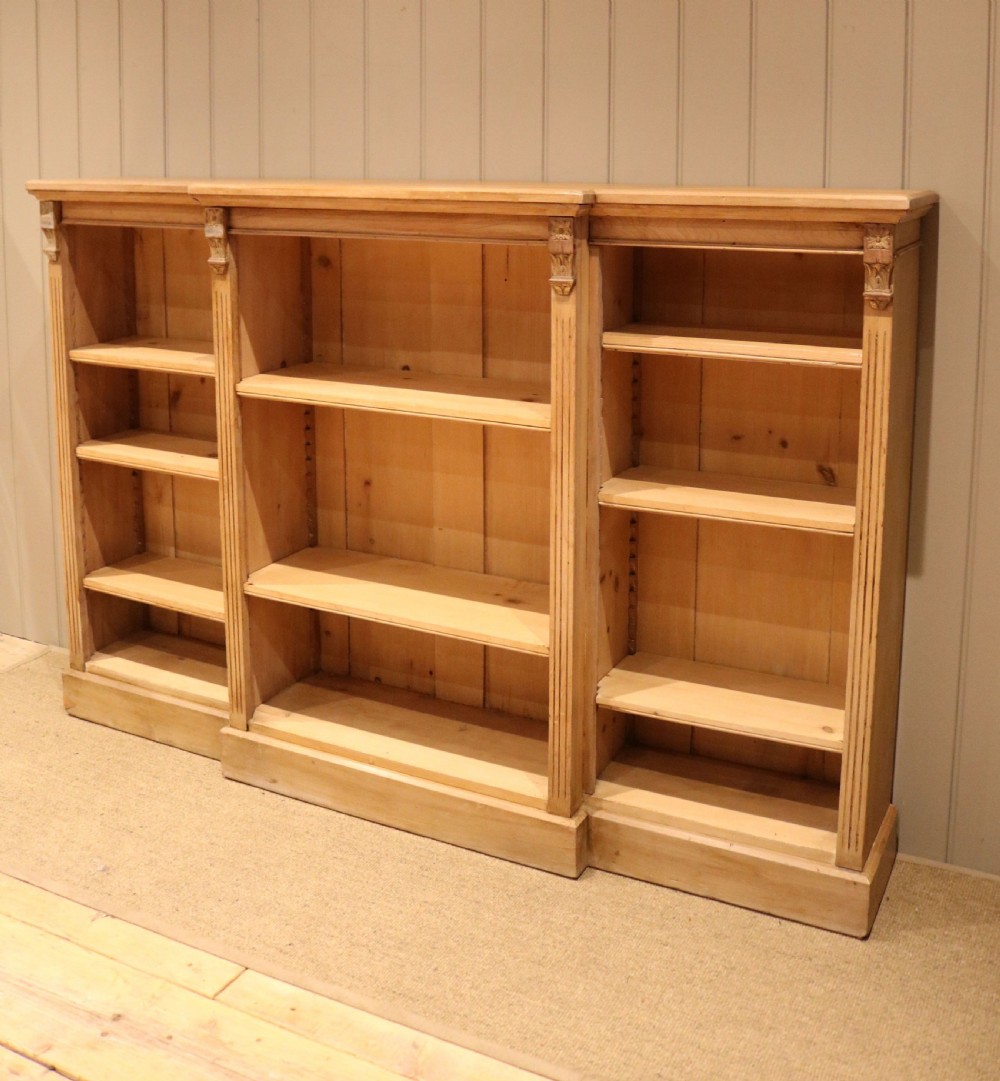 Substantial Mid 19th Century Open Breakfront Pine Bookcase View III