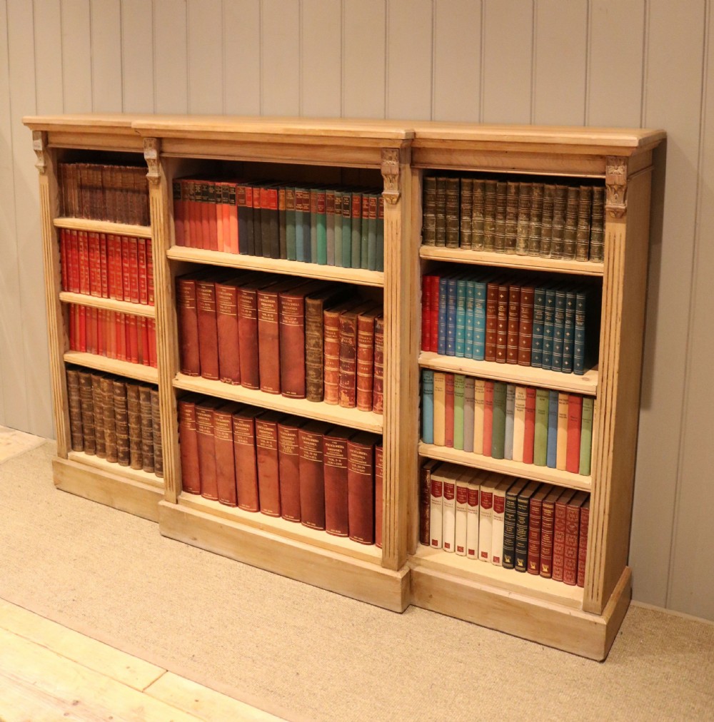 Substantial Mid 19th Century Open Breakfront Pine Bookcase View VI