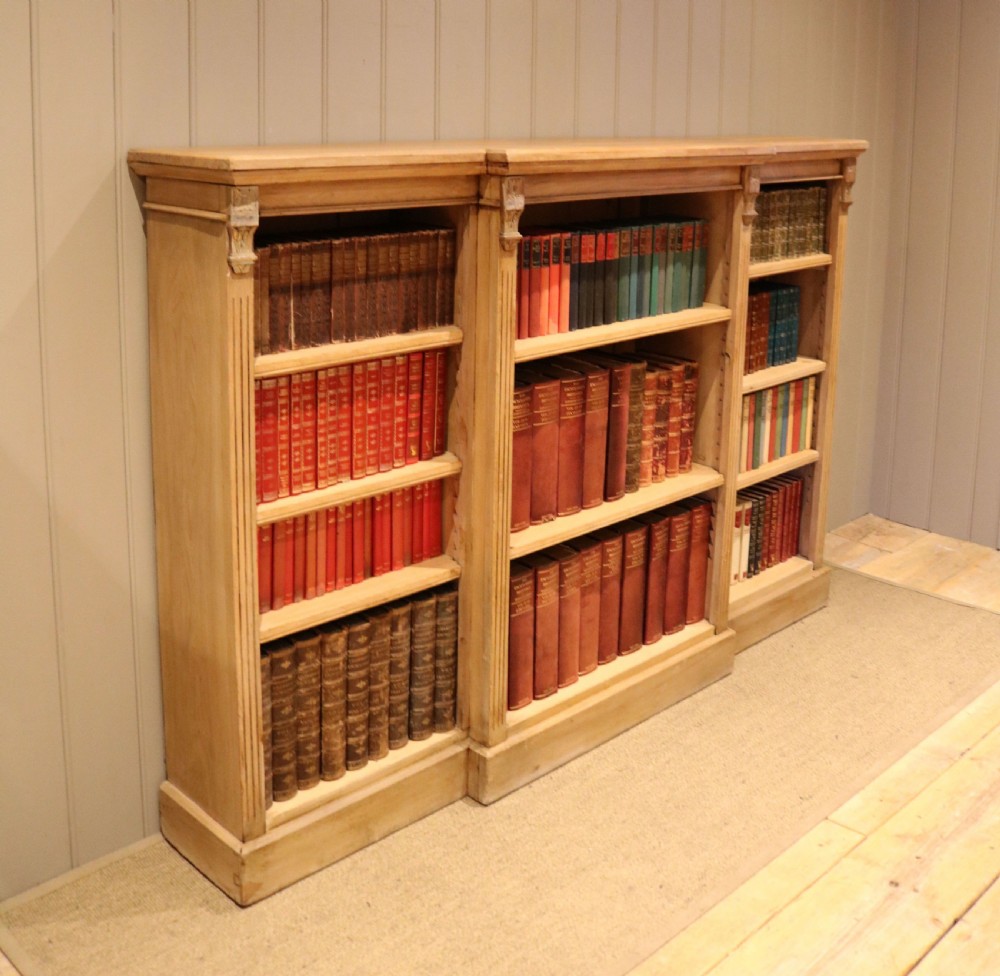 Substantial Mid 19th Century Open Breakfront Pine Bookcase View VIII