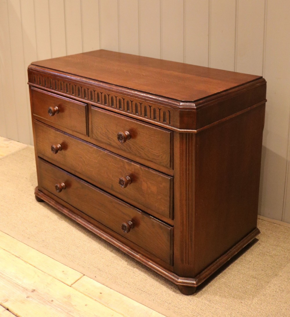 Oak Chest Of Drawers View VIII