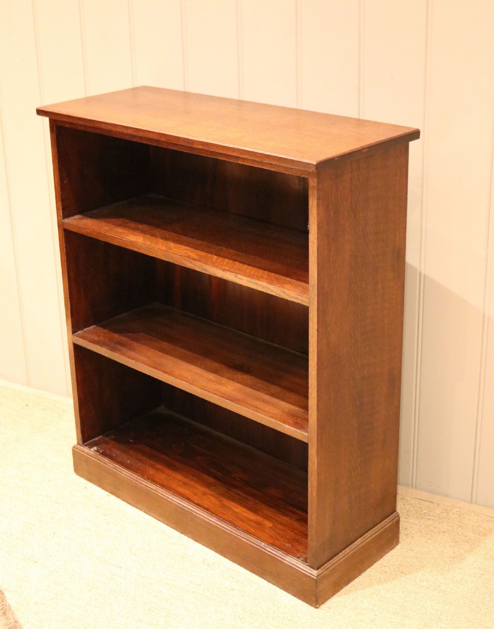 Oak Open Bookcase View VIII